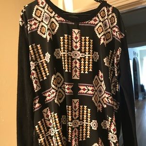 Geometric Shape Back Sweater